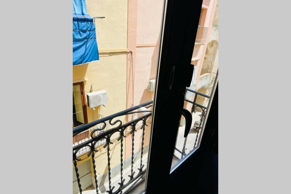 Trapani Centro Storico Apartment, Great Central Location! All New Furniture And Appliances! Εξωτερικό φωτογραφία